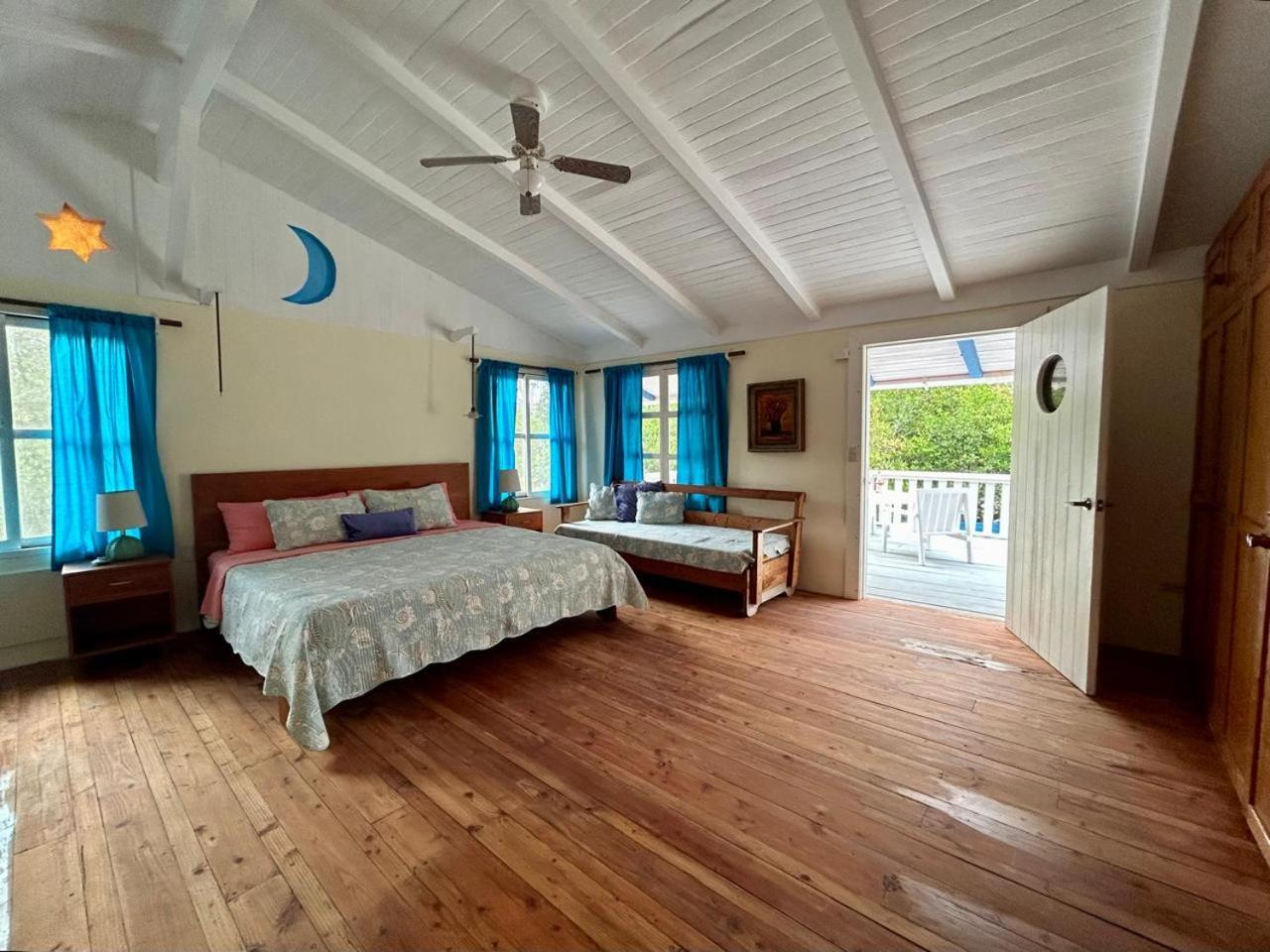 Bed and Breakfast Casa Kubler Пуэрто-Айора Экстерьер фото